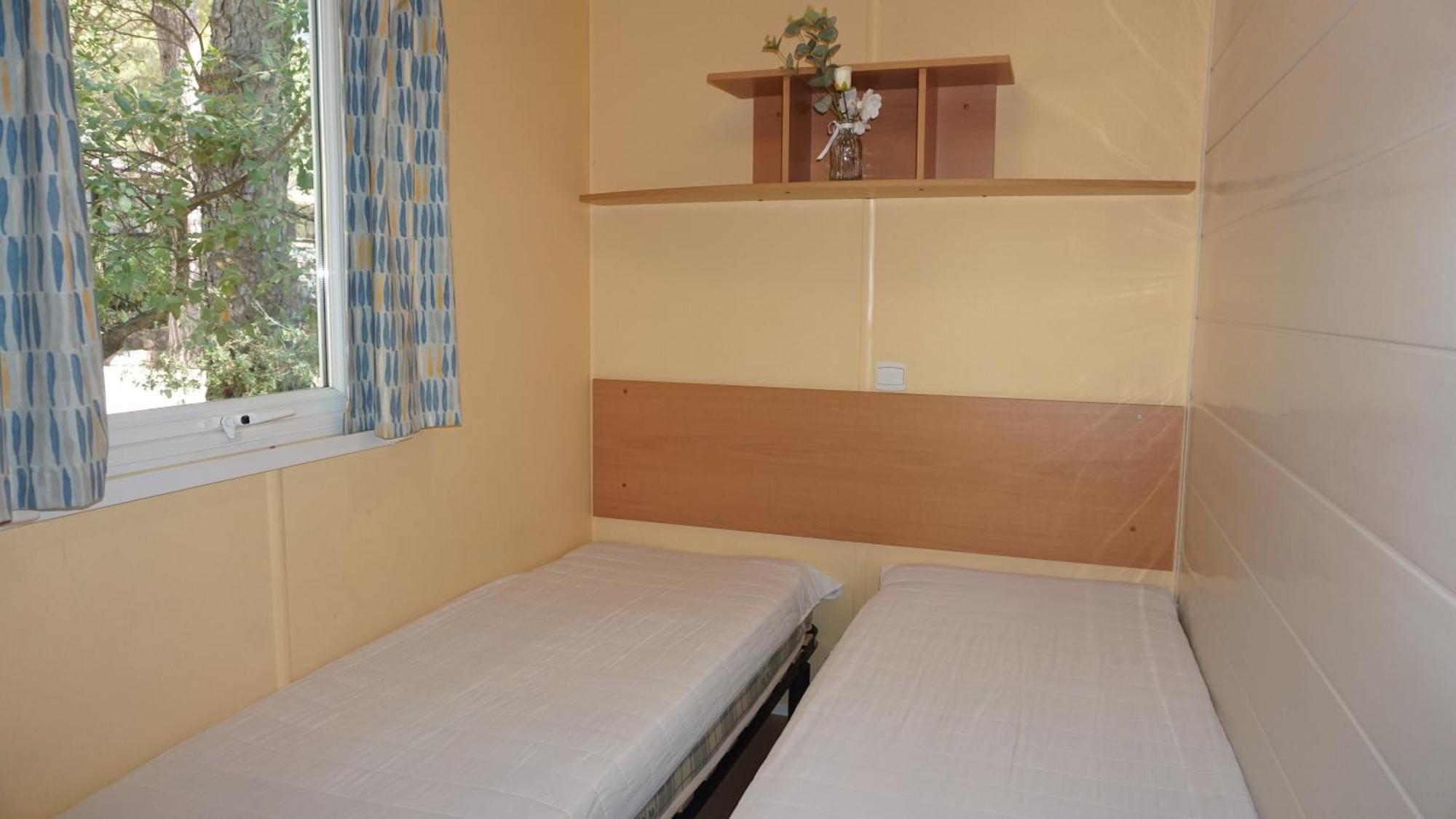 Chalets Met Buitenkeuken Op Camping Lei Suves - Joycasa Рокбрюн-сюр-Аржан Экстерьер фото