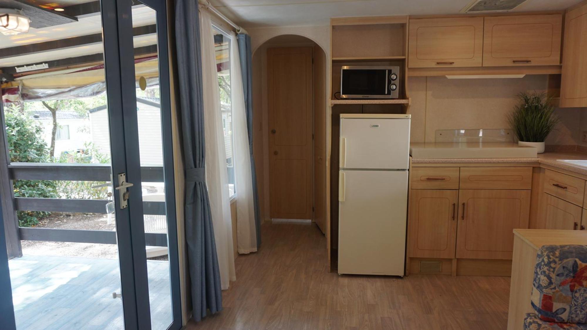 Chalets Met Buitenkeuken Op Camping Lei Suves - Joycasa Рокбрюн-сюр-Аржан Номер фото
